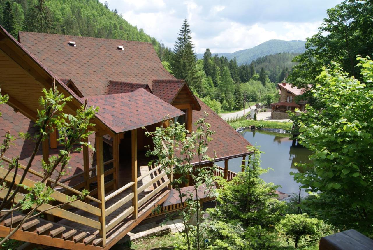 Hotel Dykyi Med Tatariv Ngoại thất bức ảnh