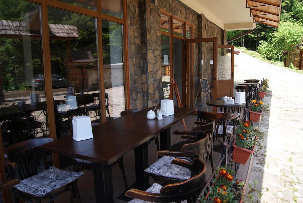 Hotel Dykyi Med Tatariv Ngoại thất bức ảnh
